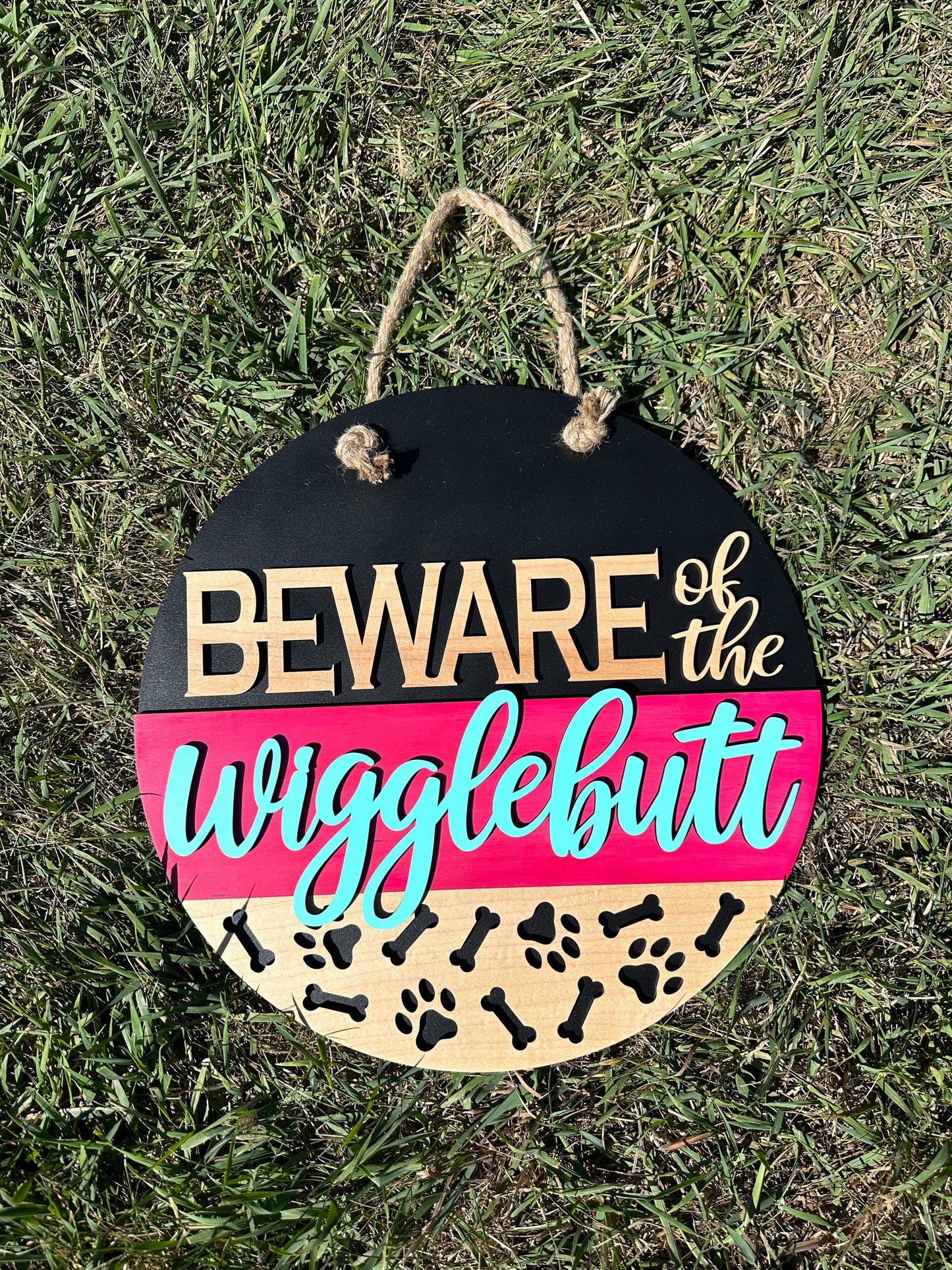 DIY Paint Kit: Beware of the Wigglebutt